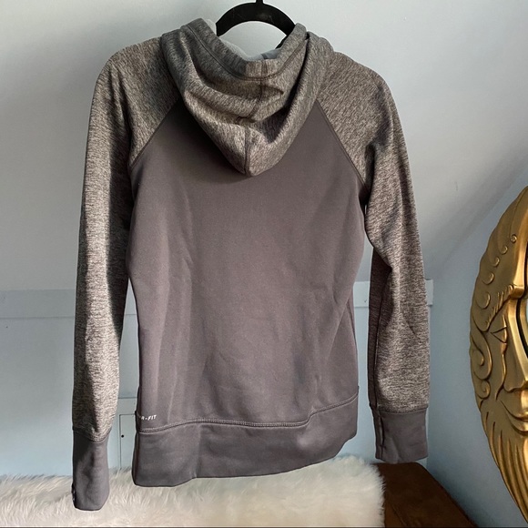 Nike University of Connecticut Therma-Fit Hoodie - Picture 11 of 16